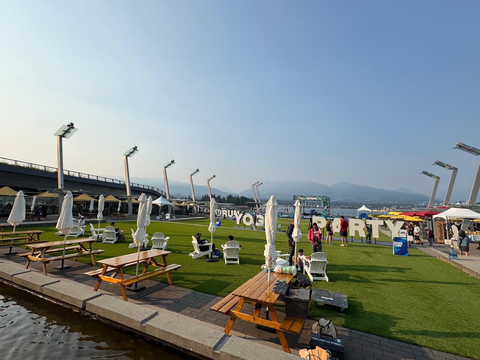 Artificial turf rental for Lululemon event in Montreal
